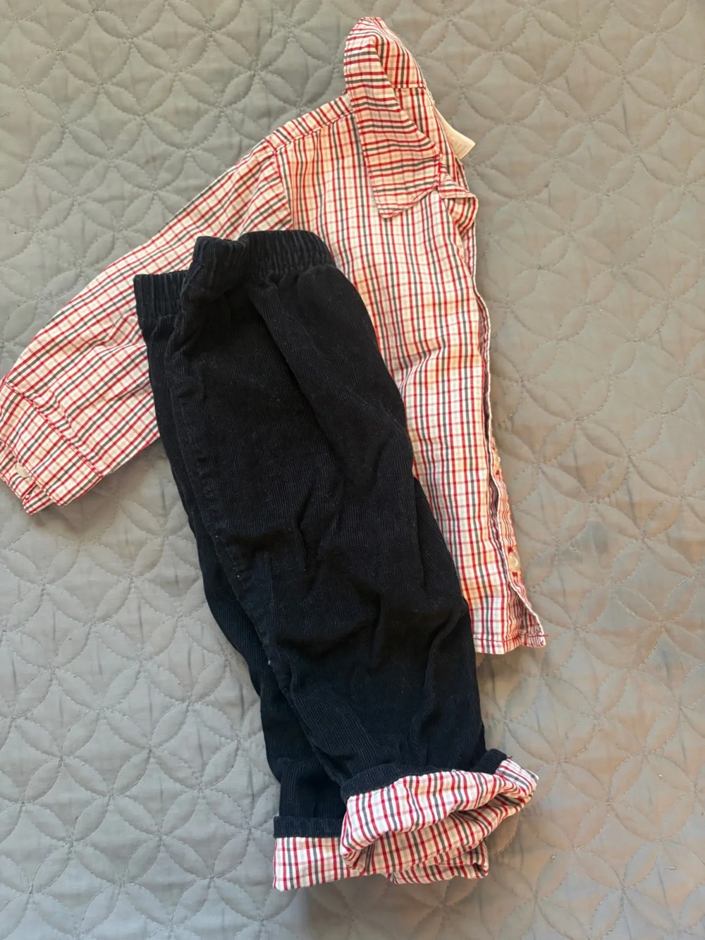 First Moments Layette Baby Boy 6-9m Red Plaid Shirt & Black Pant Matching Set